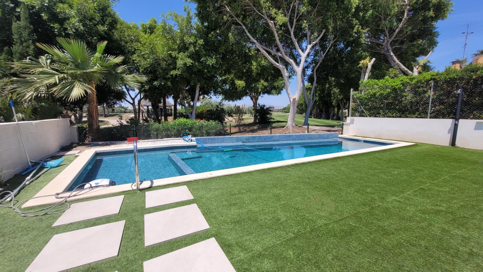 Study to rent in Alicante Golf