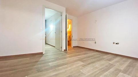 Foto 3 de Apartamento en venta en Avenida Ernesto Sarti, Torviscas Bajo, Adeje