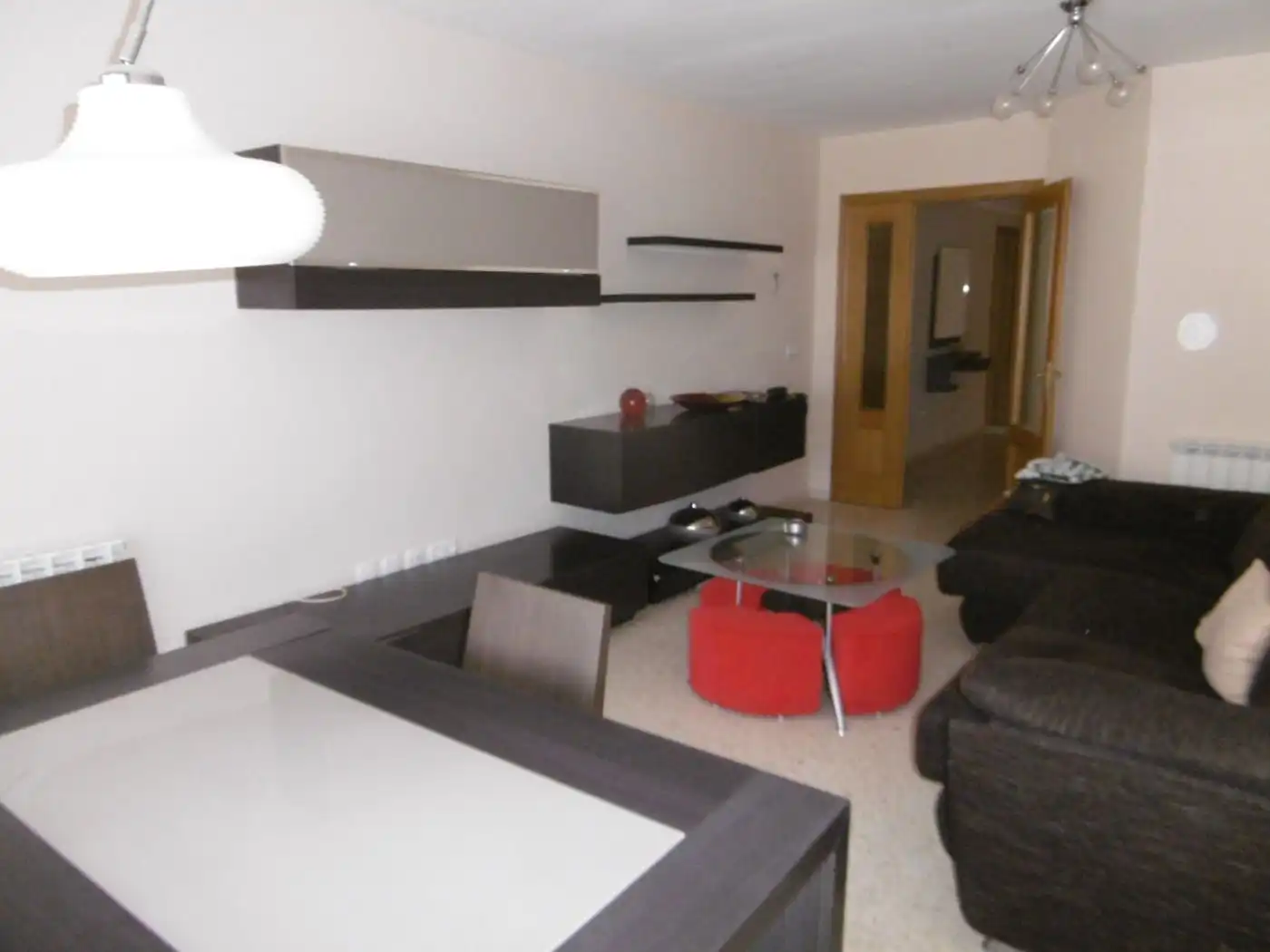 Flat with lift to rent in Oeste