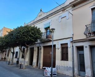 Vista exterior de Casa o xalet en venda en Esplugues de Llobregat amb Aire condicionat, Calefacció i Jardí privat