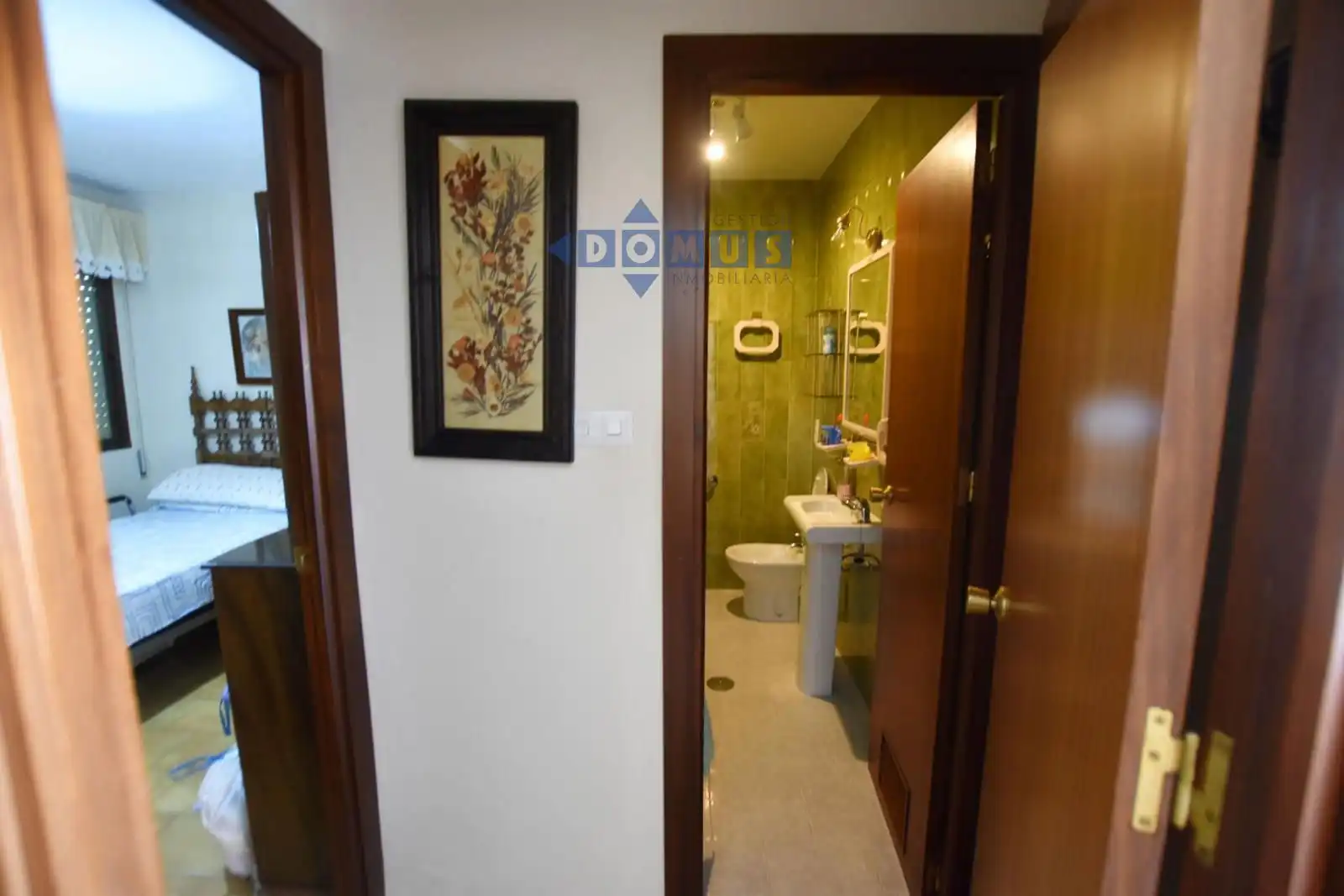 Bathroom of Flat for sale in Ronda  with Air Conditioner, Heating and Terrace