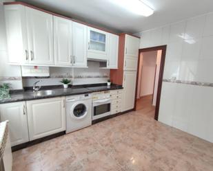 Kitchen of Flat for sale in Oviedo 