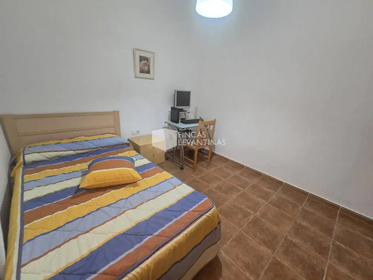 Dormitori de Casa o xalet en venda en Alicante / Alacant amb Jardí privat, Terrassa i Piscina