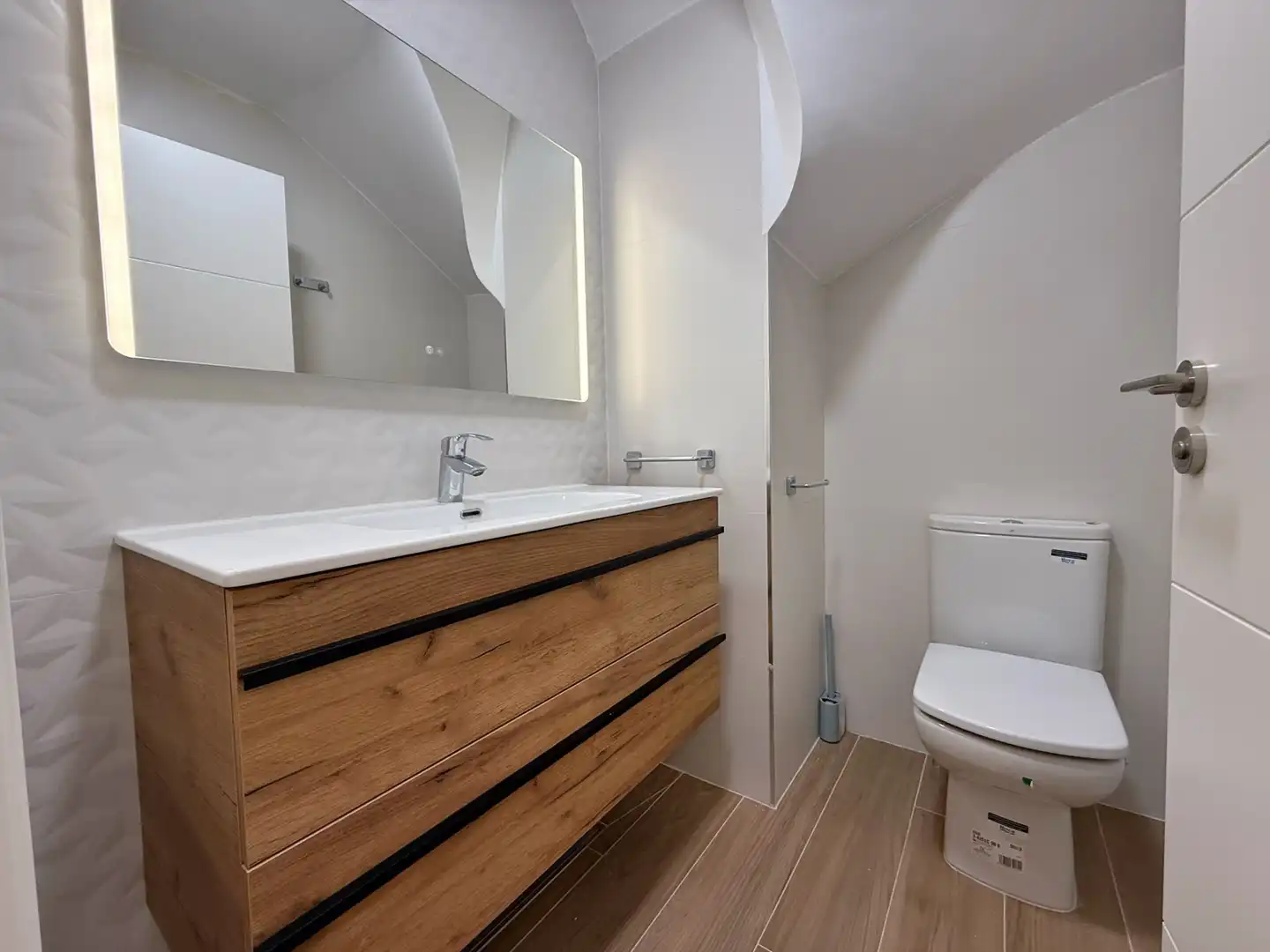 Bathroom of Detached homes for rent in L'Eliana  with Air Conditioner, Heating and Terrace