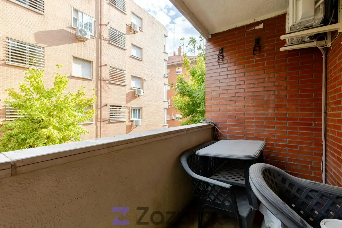 Piso con terraza en alquiler en Calle Eloy Gonzalo, imagen 5