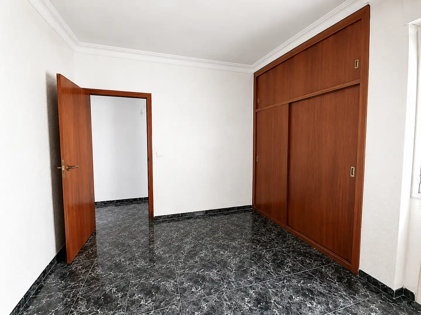 Wohnung zum Verkauf in Úbeda mit Heizung
