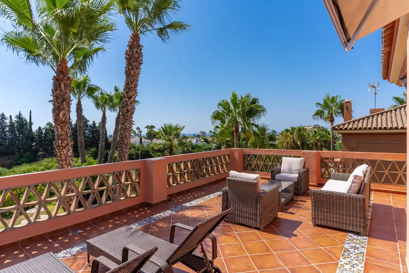 Terrassa de Casa o xalet en venda en Estepona