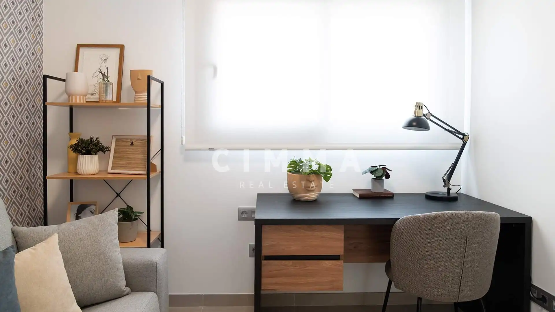 Apartamento con ascensor en venta en Playa de Poniente, imagen 3