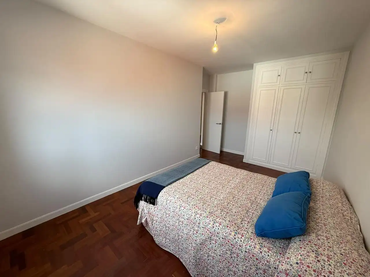 Habitación de Piso en venta en Castro-Urdiales con Calefacción, Parquet y Balcón