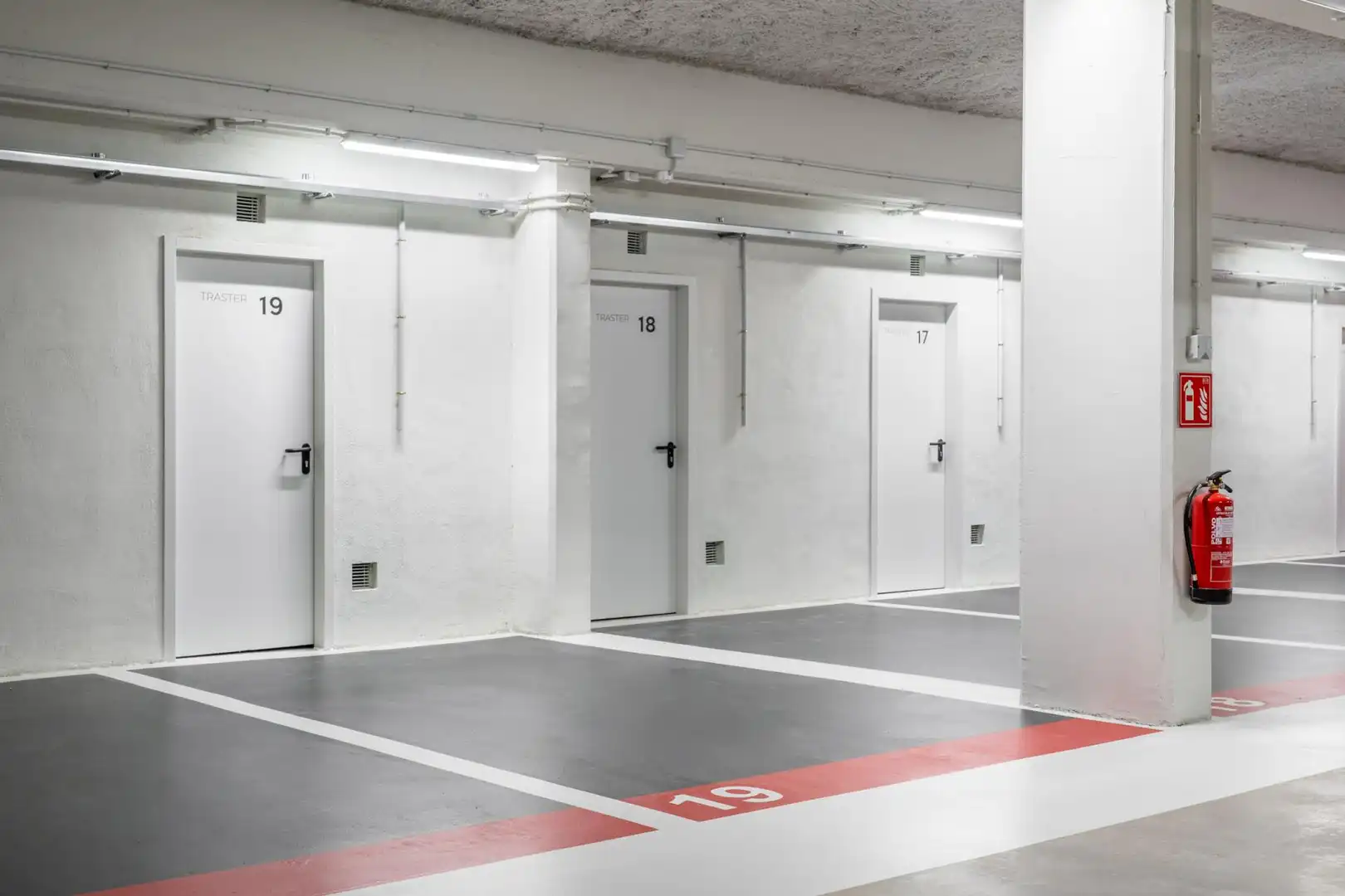 Parkplatz von Garage zur Miete in Sant Joan Despí