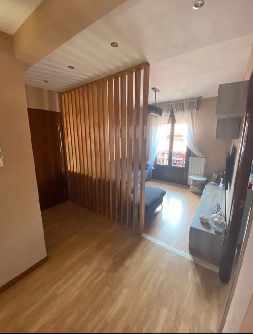 Dormitori de Pis en venda en Santurtzi  amb Moblat, Forn i Rentadora