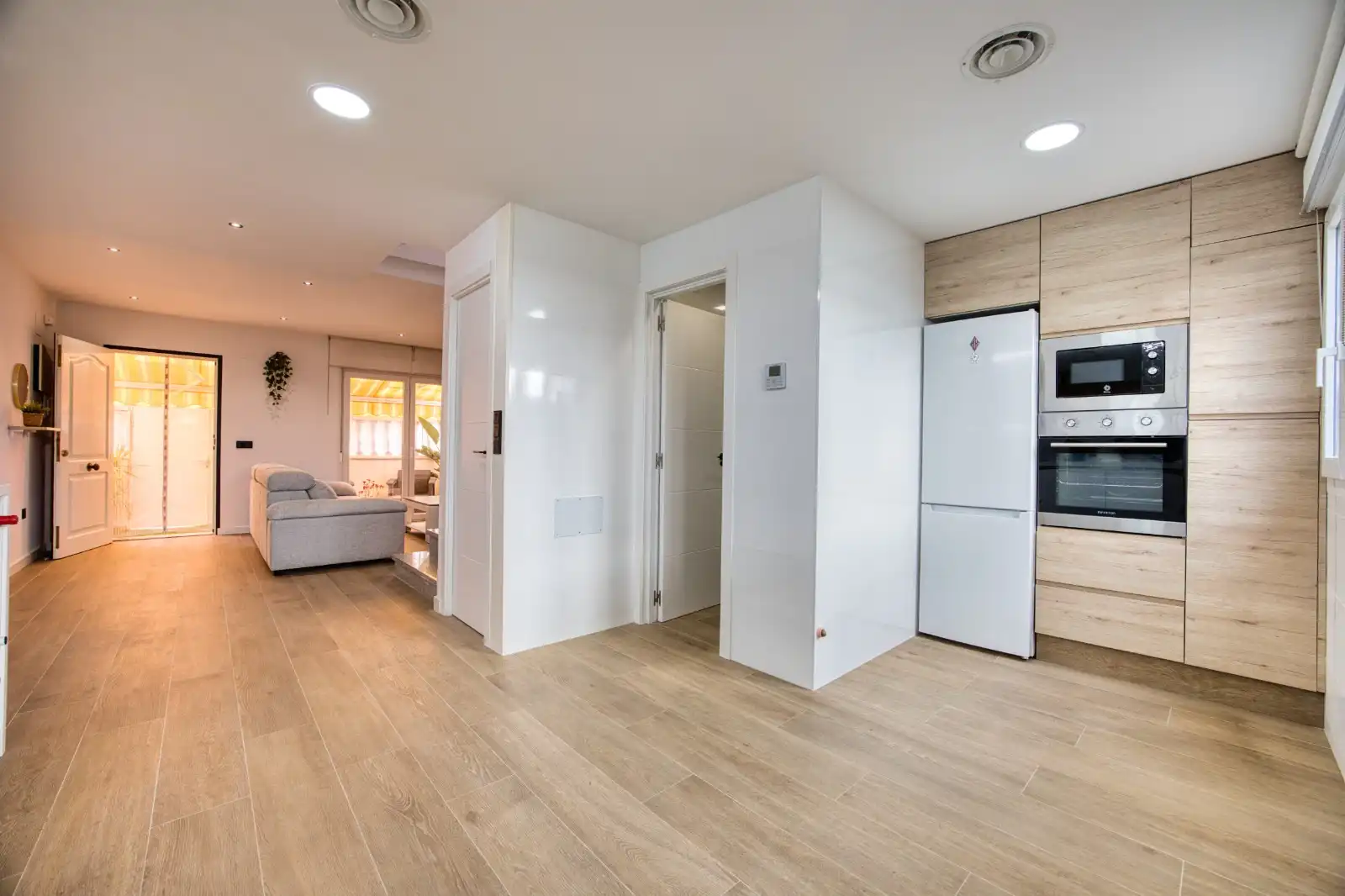 Cuina de Dúplex en venda en Santa Pola amb Aire condicionat, Terrassa i Moblat