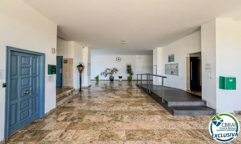 Estudio con piscina en venta en de l'Alhambra 47, imagen 4