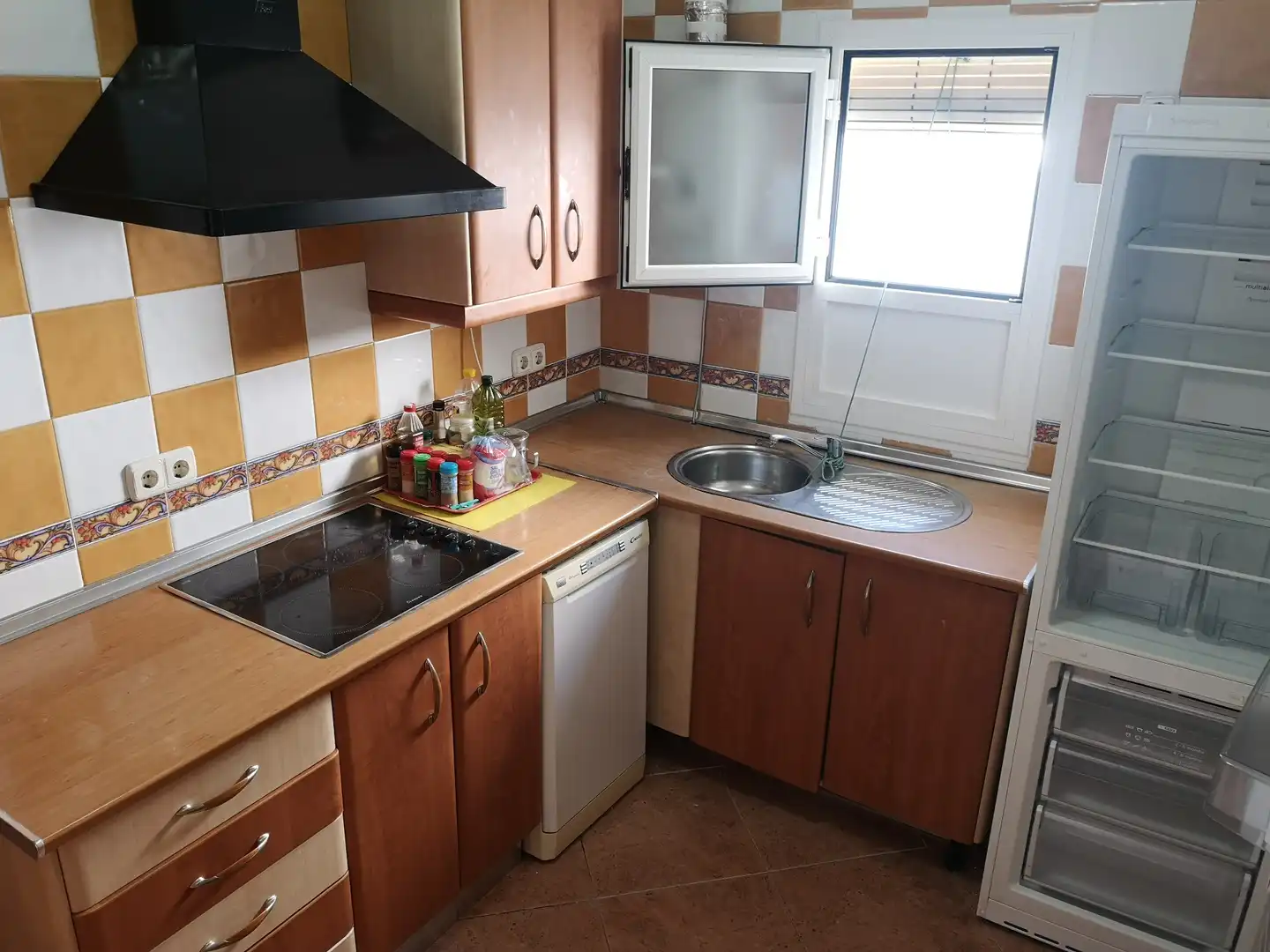 Cuina de Pis en venda en Sevilla amb Aire condicionat i Balcó