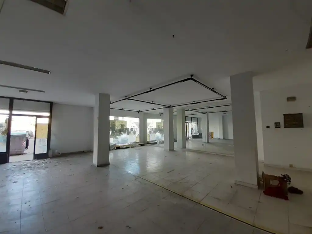 Business premises for sale in Casco Antiguo, imagen 2
