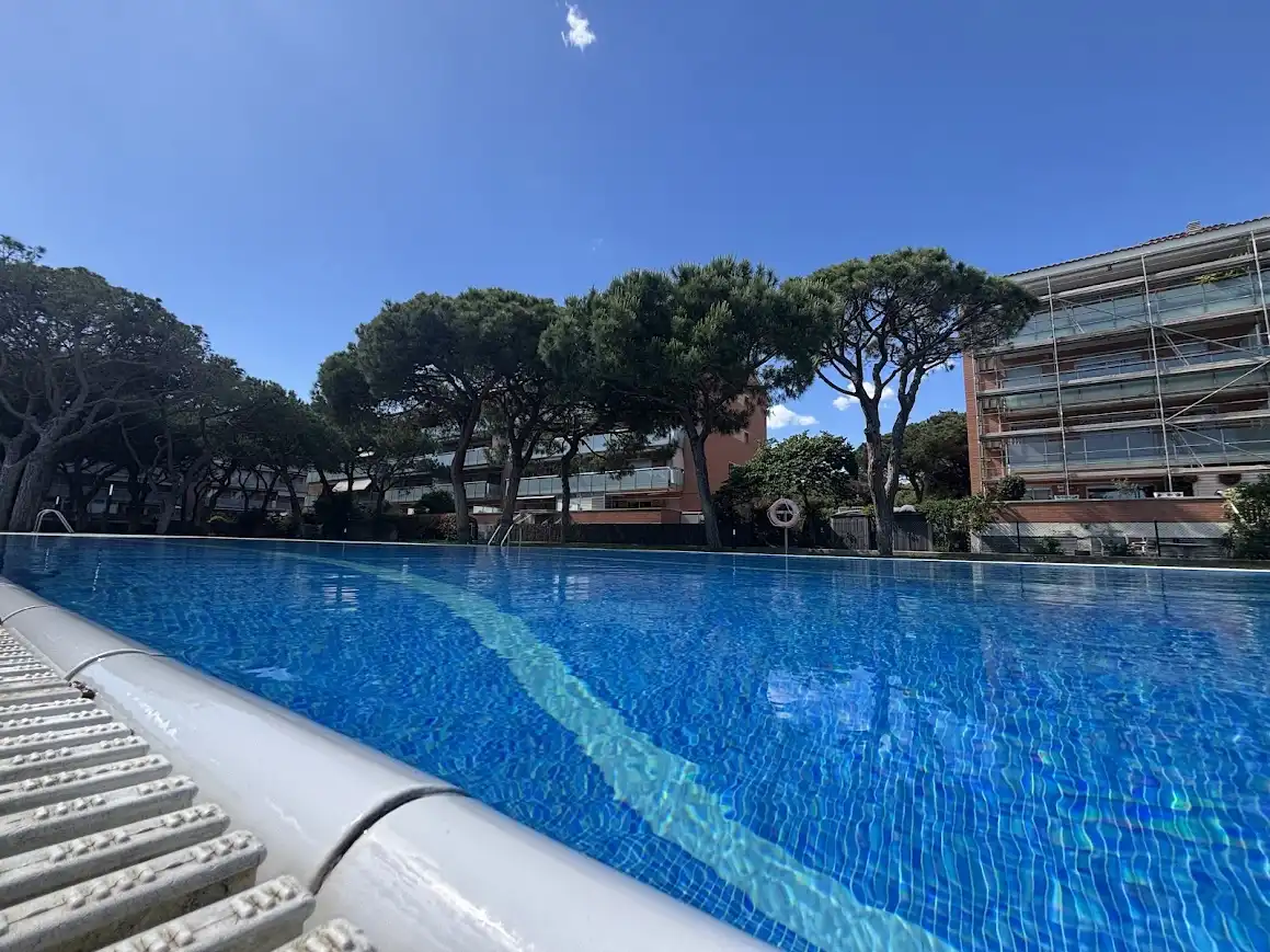Piscina de Ático en venta en Gavà con Aire acondicionado, Terraza y Trastero