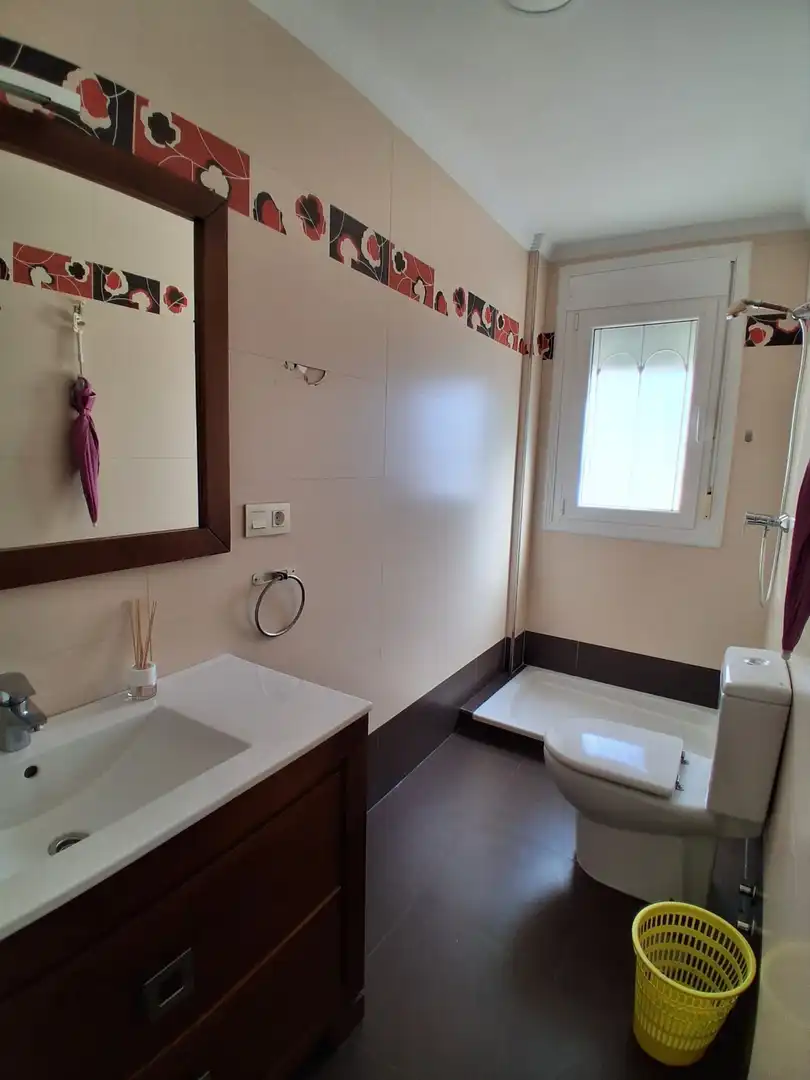 Badezimmer von Einfamilien-Reihenhaus zum Verkauf in Roquetas de Mar