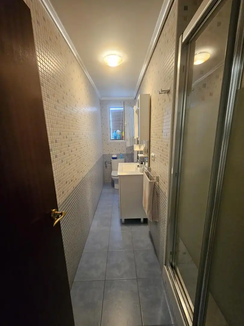 Bany de Pis en venda en Burlada / Burlata amb Aire condicionat, Calefacció i Parquet