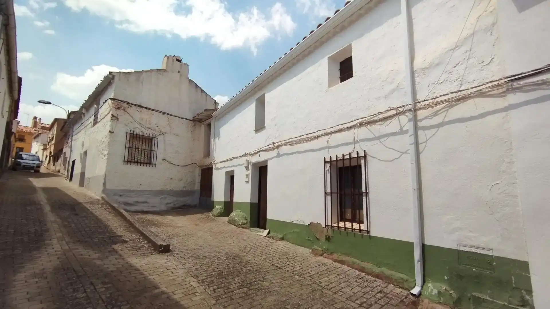 Vista exterior de Casa adosada en venda en Povedilla