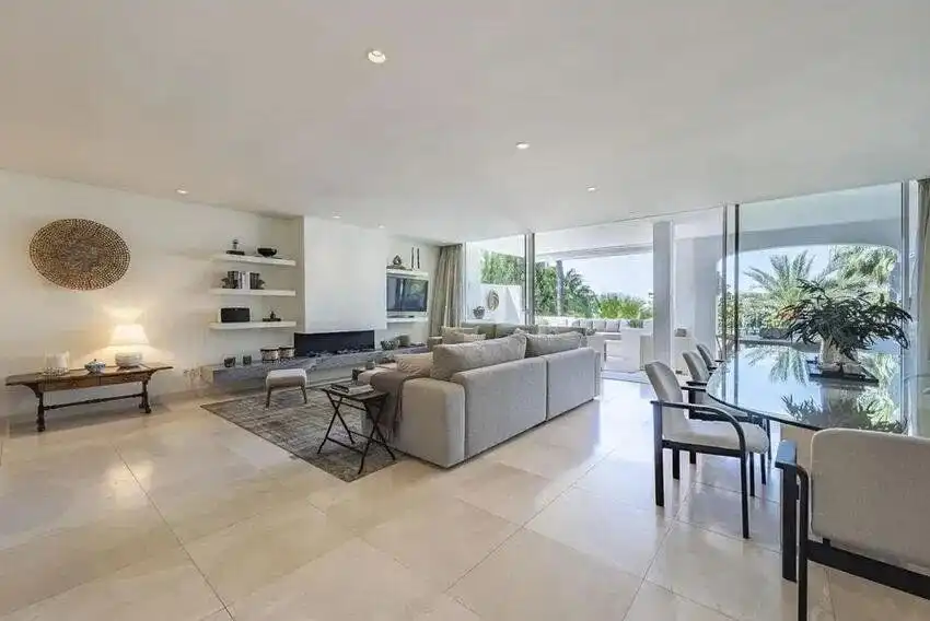 Living room of Attic for sale in Marbella  with Air Conditioner, Heating and Private garden