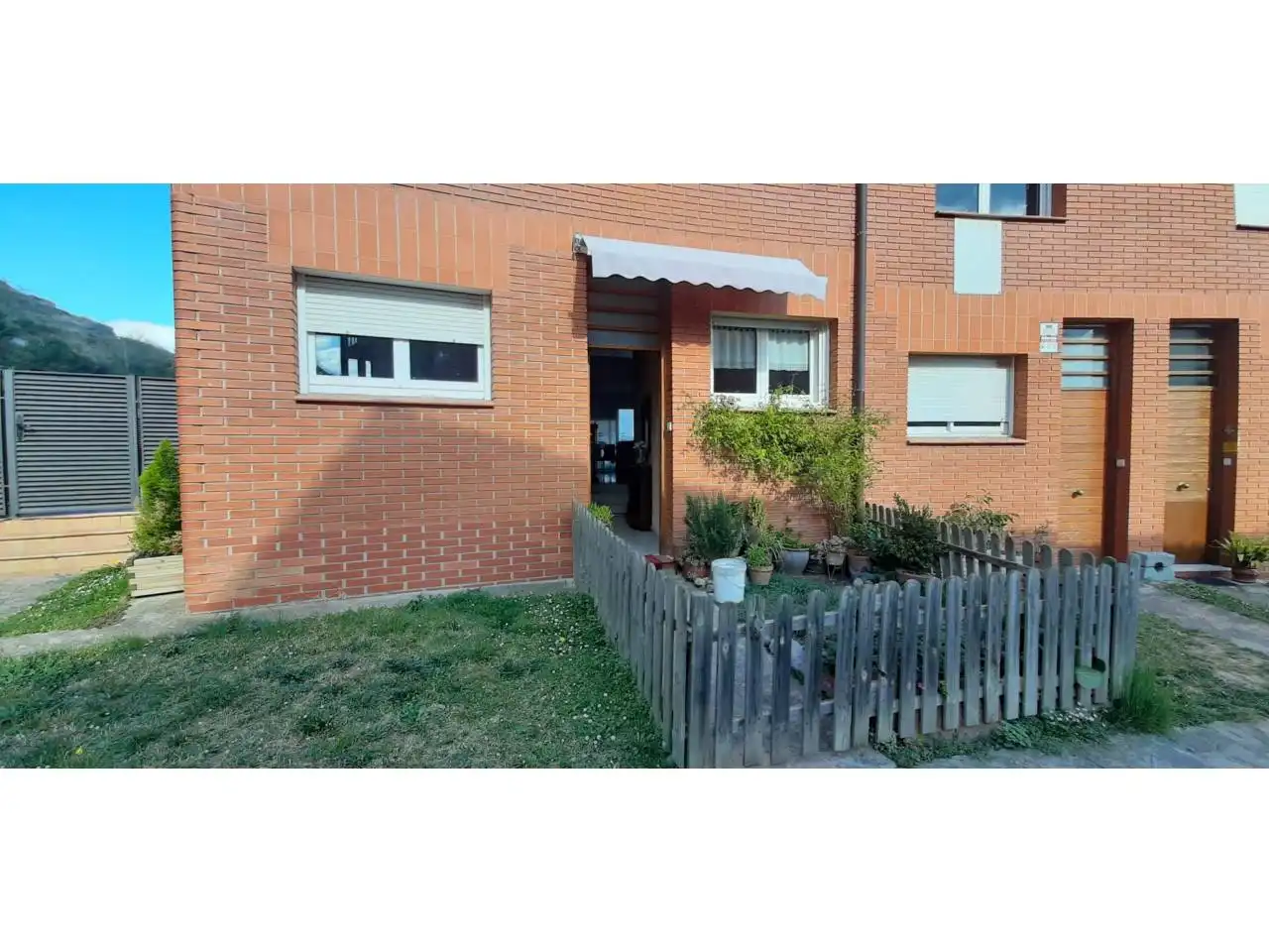 Exterior view of Houses for sale in Berga  with Heating, Private garden and Parquet flooring