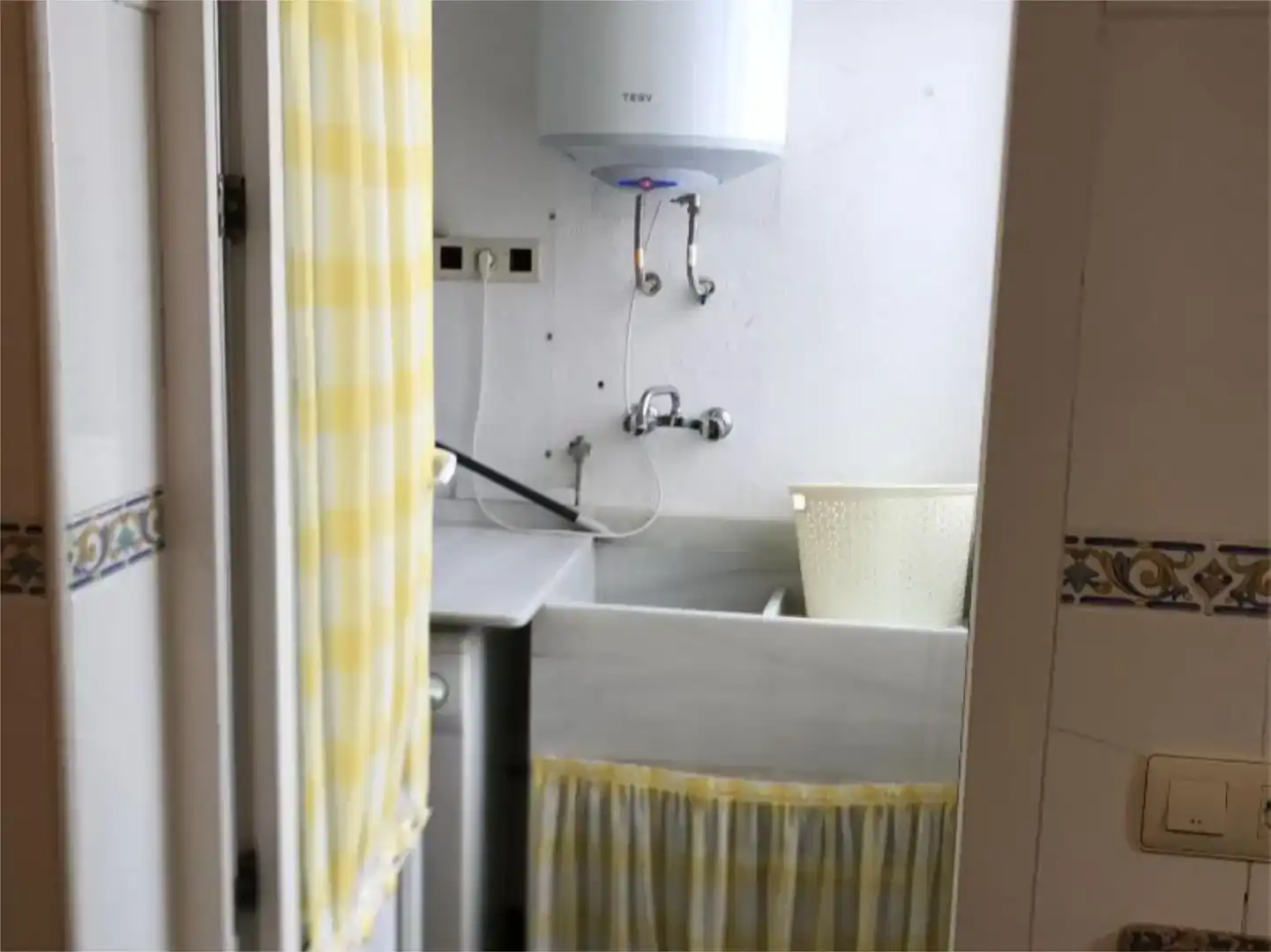 Bathroom of Flat for rent in Ontinyent  with Furnished and Balcony