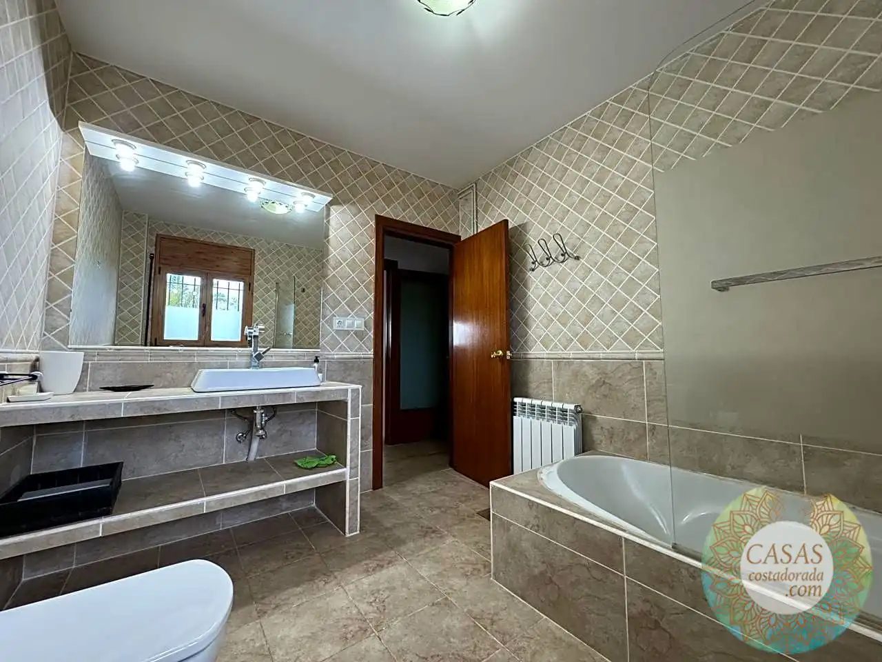 Country house with pool for sale in Camarles, imagen 52
