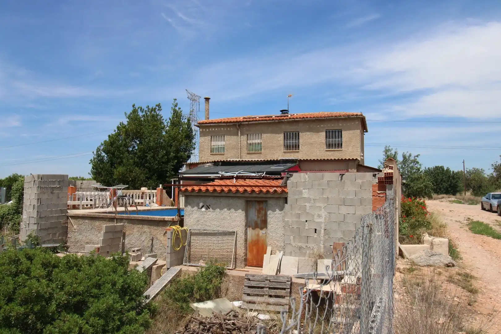 Vista exterior de Casa o xalet en venda en Bétera amb Calefacció, Jardí privat i Terrassa