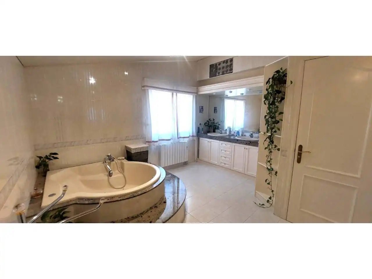 Baño de Casa o chalet en venta en Valls con Aire acondicionado, Calefacción y Jardín privado