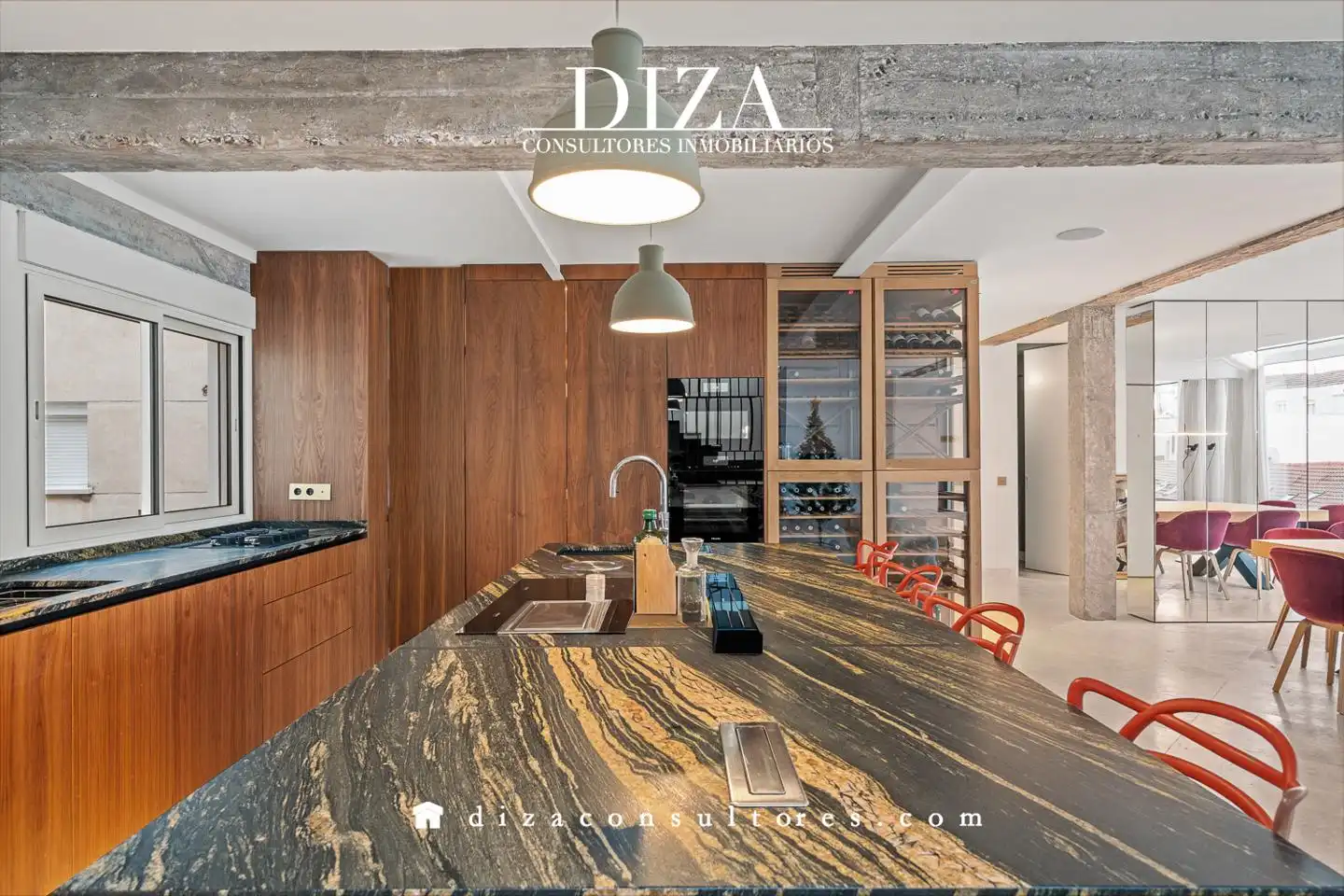 Kitchen of Attic for sale in Madrid  with Air Conditioner, Terrace and Storage room