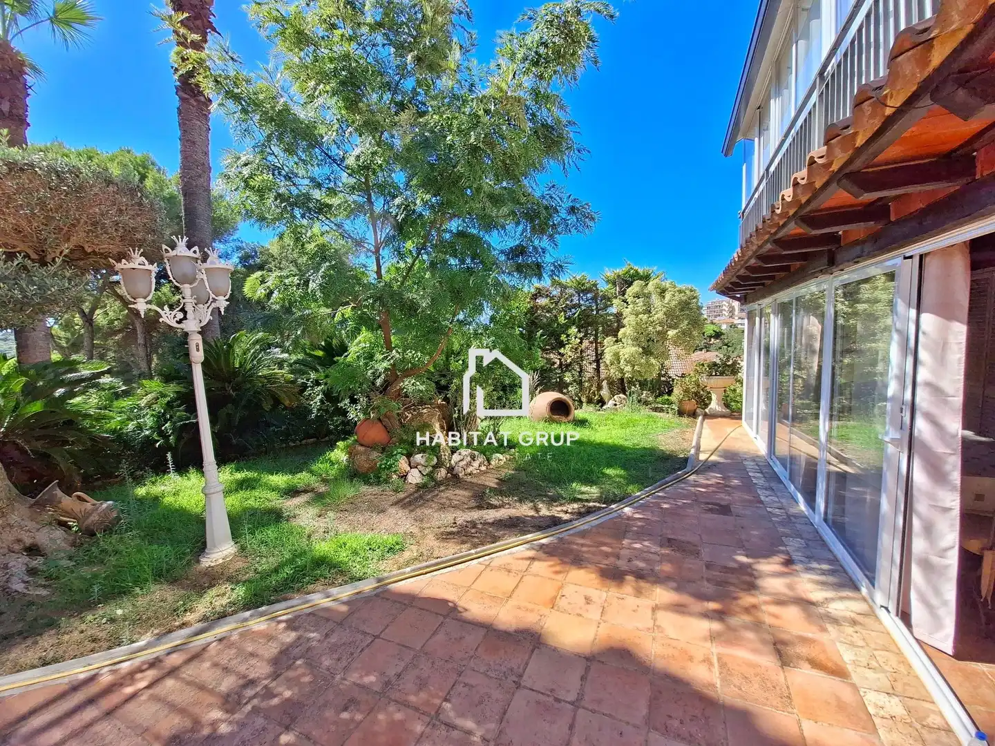 Casa con piscina en venta en Fenals, imagen 5