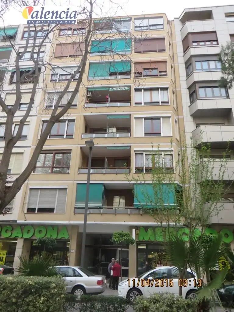 Exterior view of Flat for sale in Torrent