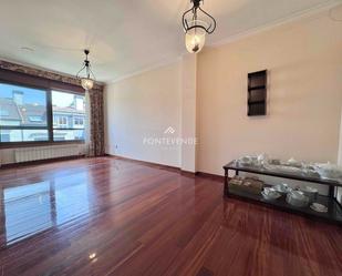 Living room of Flat for sale in Pontevedra Capital   with Heating and Storage room