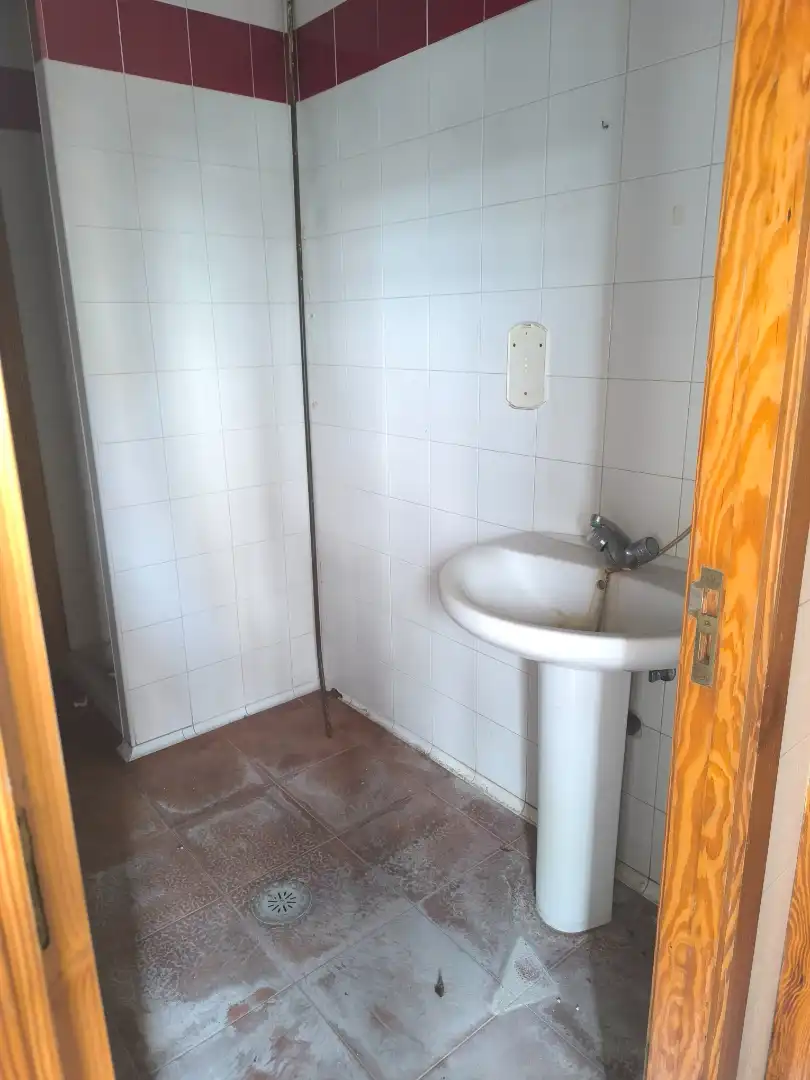 Commercial properties for rent in Rúa Zamora, 51, O Castro