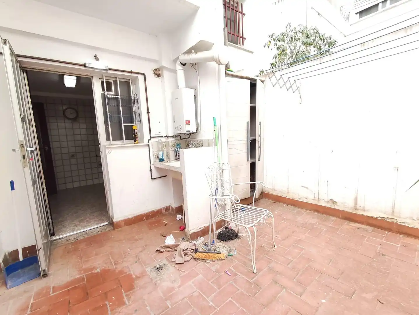 Flat for sale in Valencia  with Air Conditioner, Terrace and Balcony