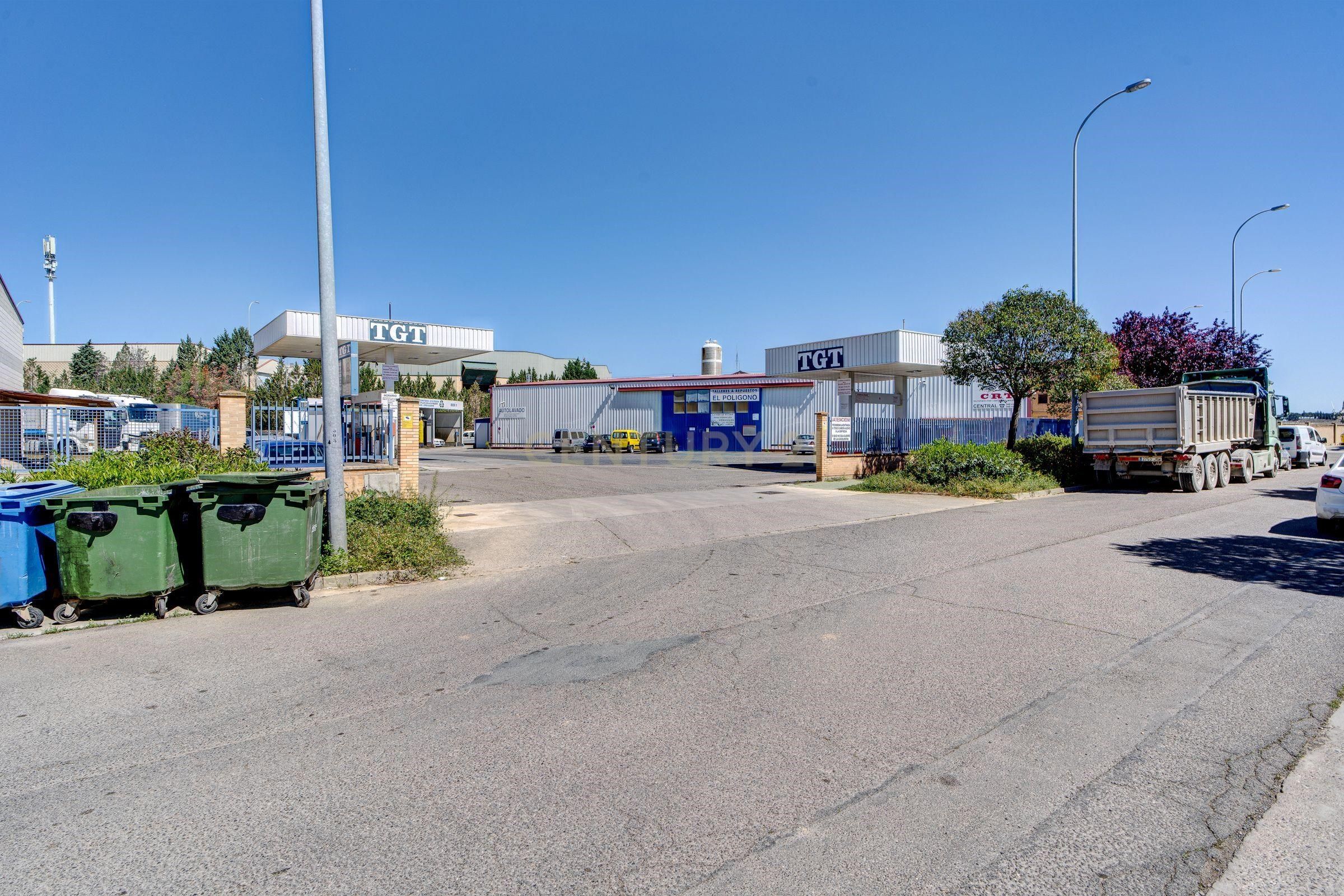 Vista exterior de Oficina en venda en Tudela