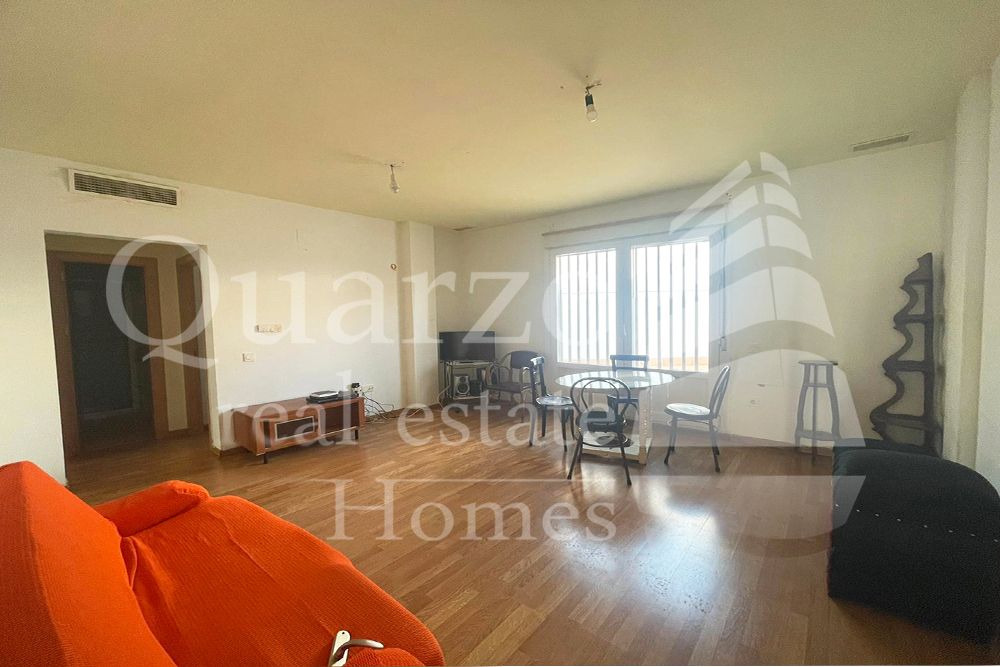 Sala d'estar de Pis en venda en Almagro