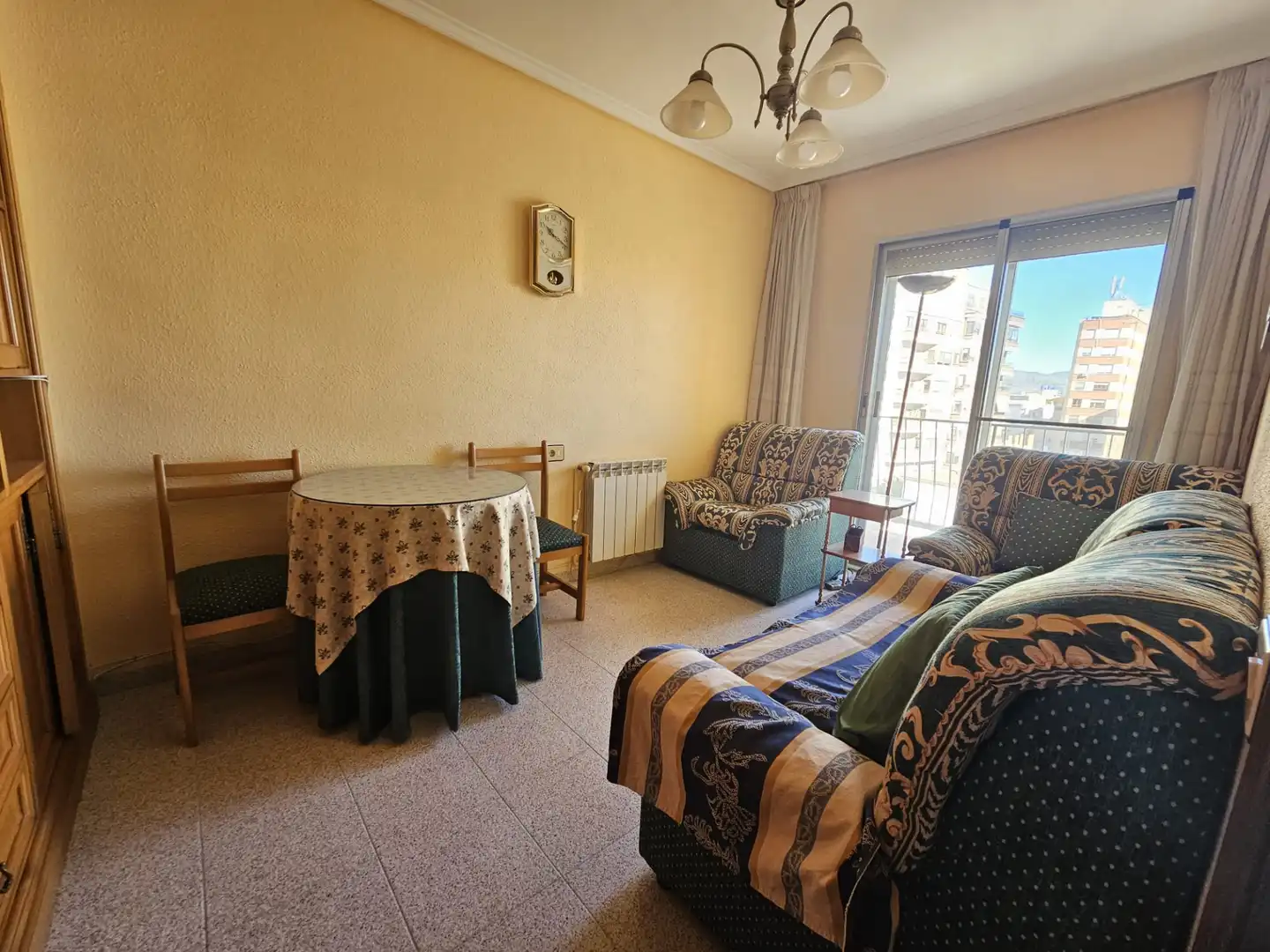 Wohnzimmer von Wohnung zum Verkauf in Castellón de la Plana / Castelló de la Plana mit Heizung, Möbliert und Ofen