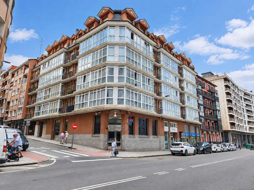 Duplex con ascensore in vendita a La Txitxarra - Murrieta - Parke Santurtzi