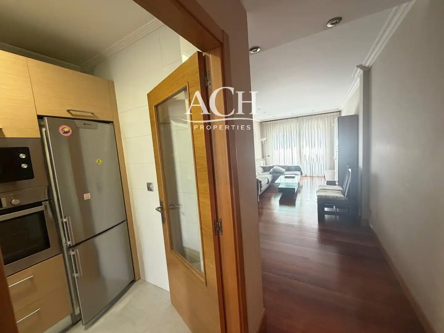 Schlafzimmer von Wohnung zur Miete in Bilbao  mit Heizung, Parkett und Möbliert