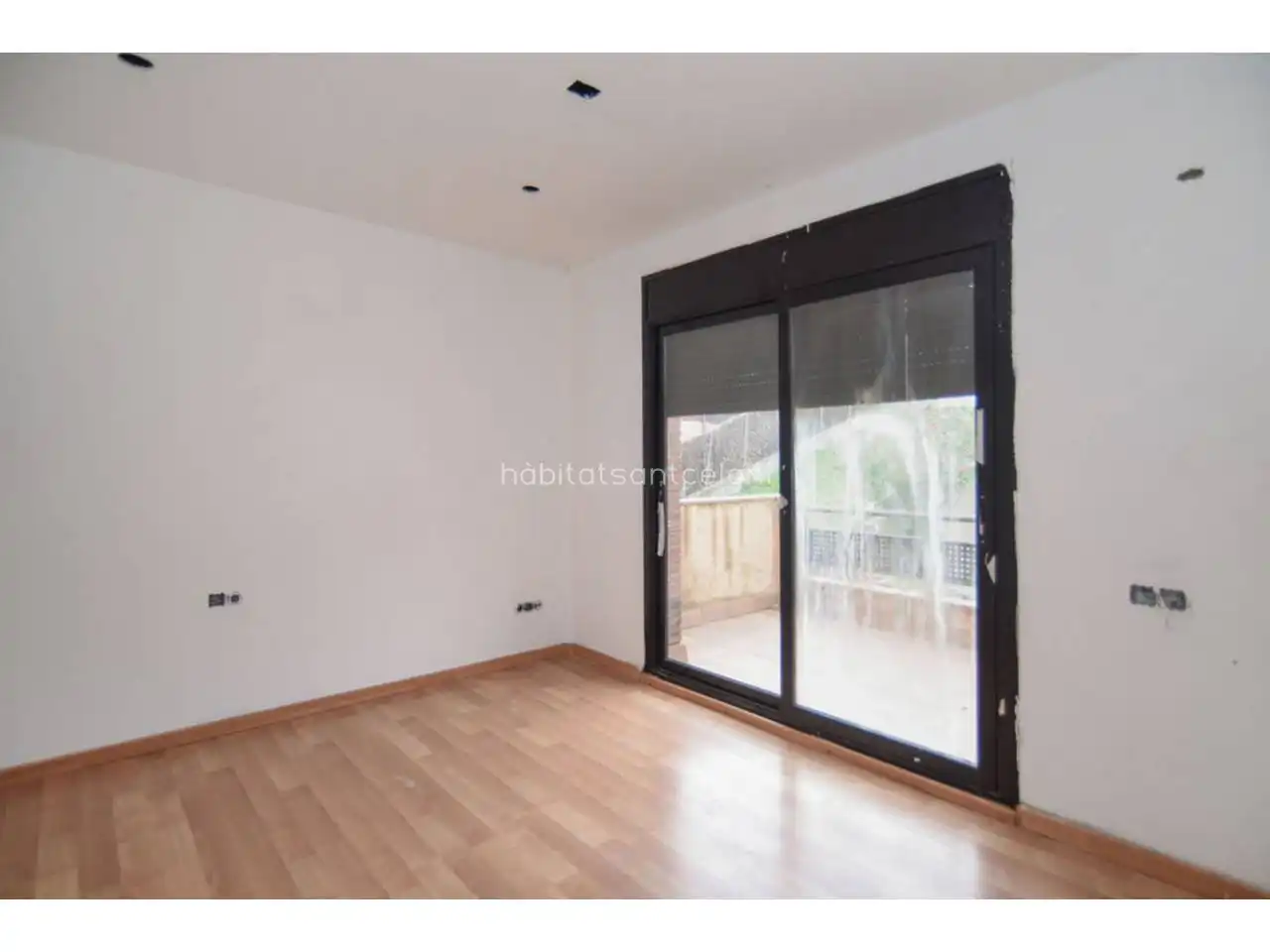 Casa con jardín en venta en Calle Baix Ebre 26, imagen 21