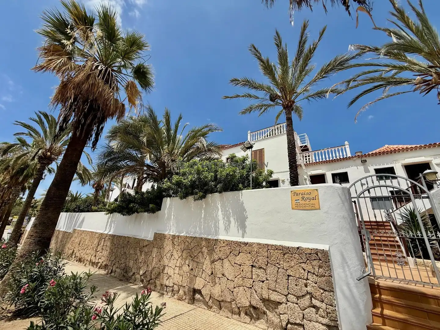 Estudio con piscina en venta en Santiago Puig 1, imagen 3