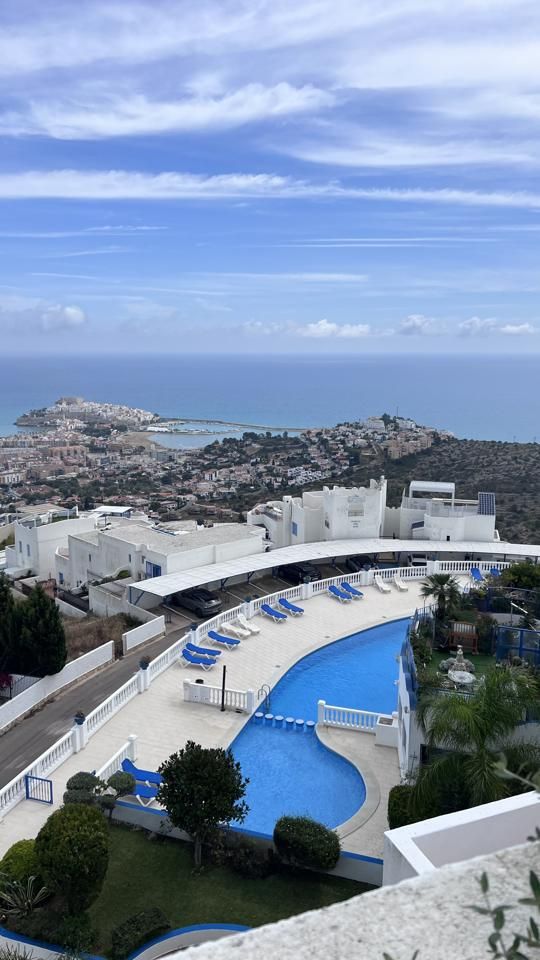 Vista exterior de Planta baixa en venda en Peñíscola / Peníscola amb Jardí privat, Terrassa i Piscina