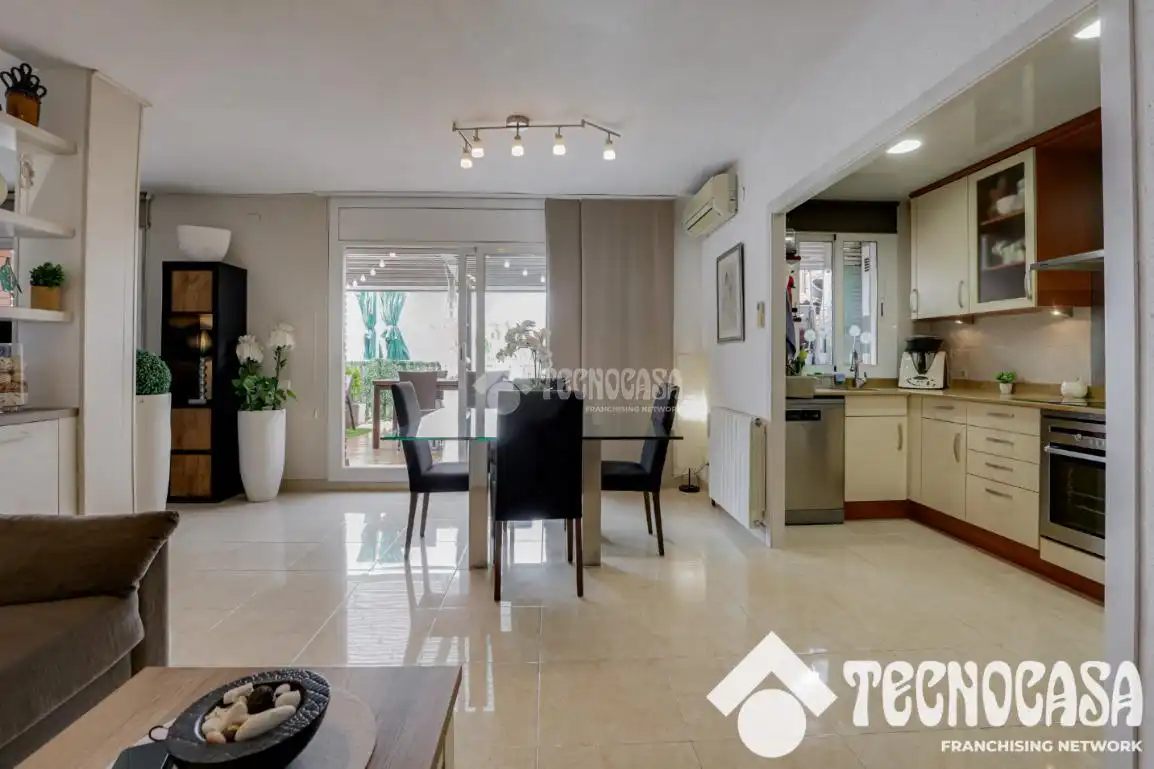 Comedor de Piso en venta en Vilassar de Mar con Aire acondicionado, Parquet y Terraza