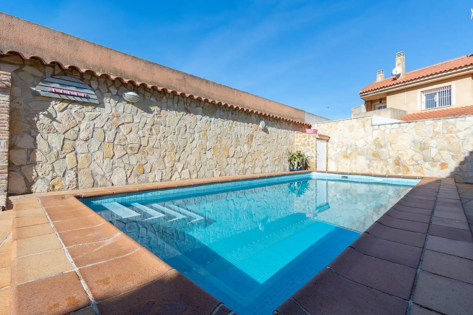Piscina de Casa o xalet en venda en La Unión amb Aire condicionat, Calefacció i Jardí privat