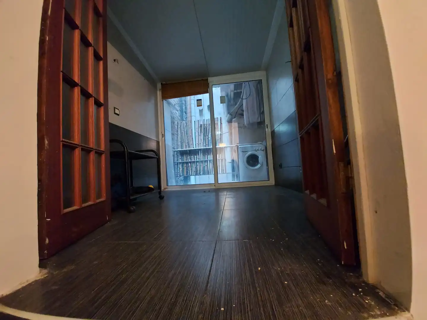 Piso en venta en Barcelona con Trastero, Horno y Balcón