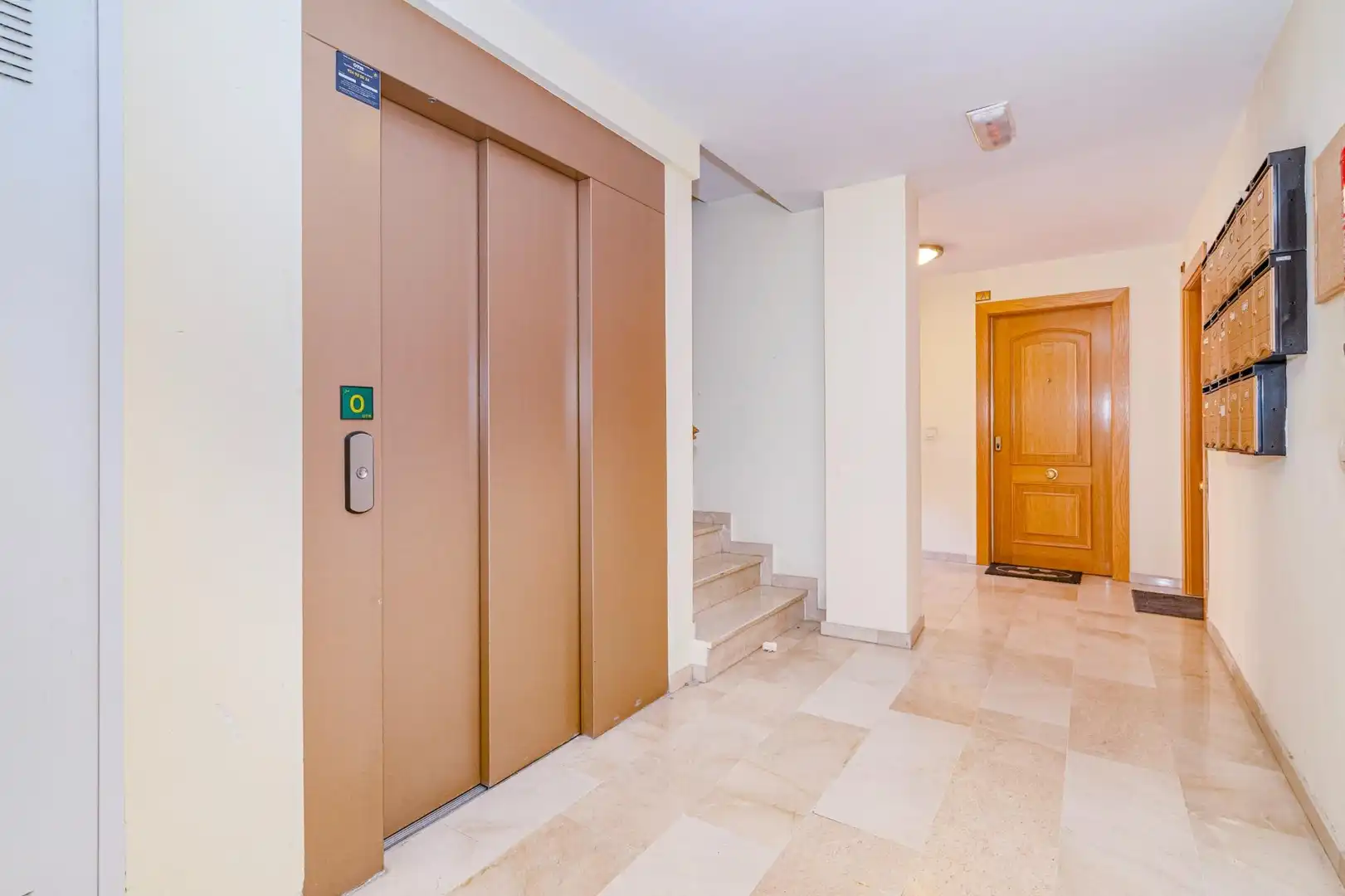 Planta baja en venta en La Zubia