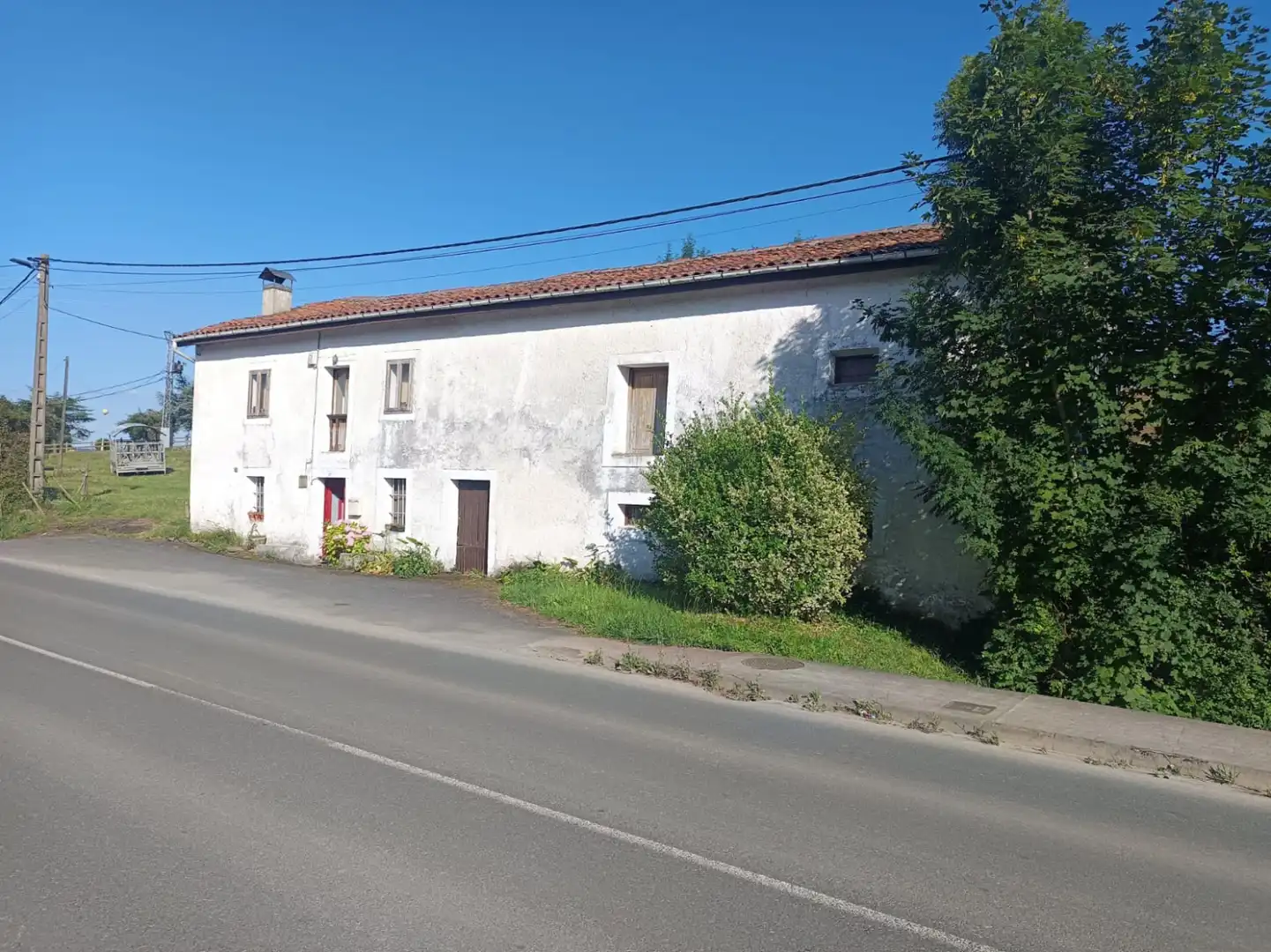 Vista exterior de Casa o chalet en venta en Penagos con Jardín privado, Terraza y Amueblado