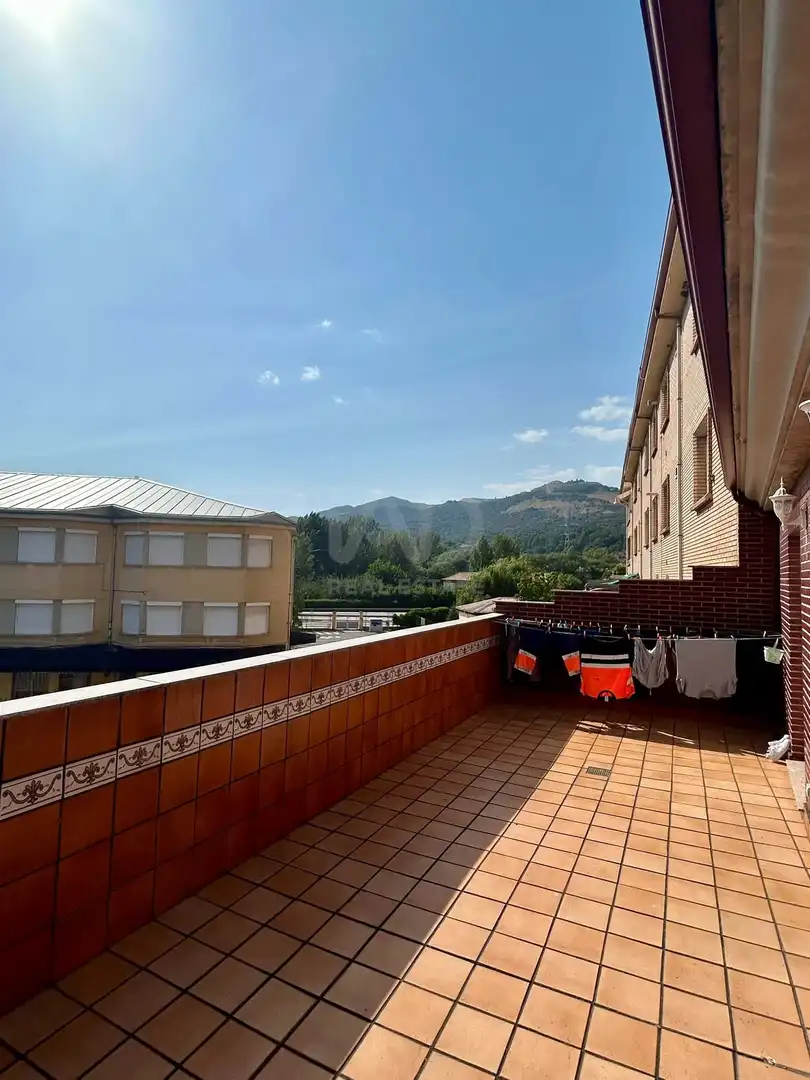 Habitatge en venda a La Robla, imagen 9