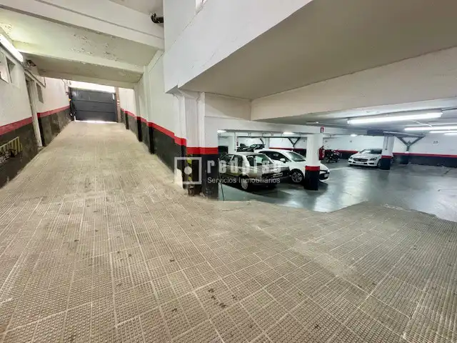 Parking de Piso de alquiler en Madrid